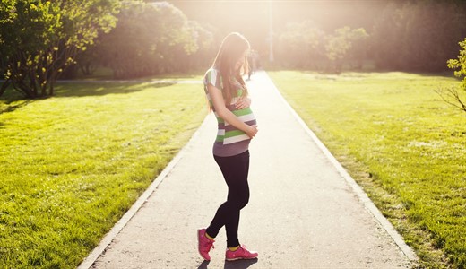 Могут ли идти месячные при беременности на ранних сроках