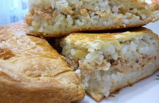 Пирог с рисом и с курицей
