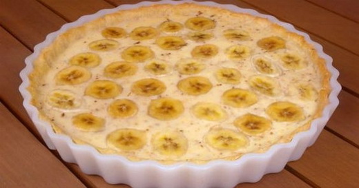 Кремовый пирог с банановой начинкой