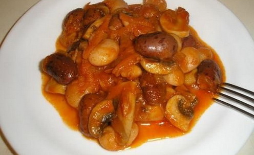 Каролинские бобы с грибами