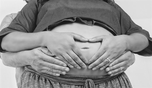 Почему при беременности плод мало шевелится